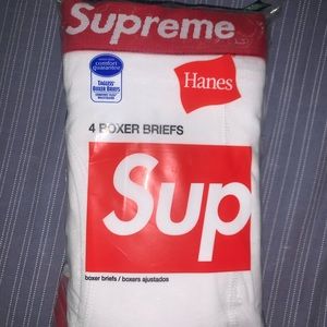 SUPREME XL HANES COLLABORATION BOXERS